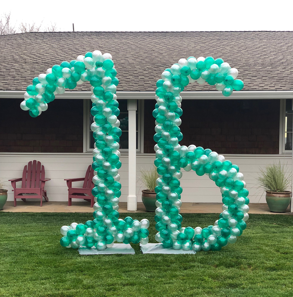 Bay Area Balloon - Balloon Sculpture