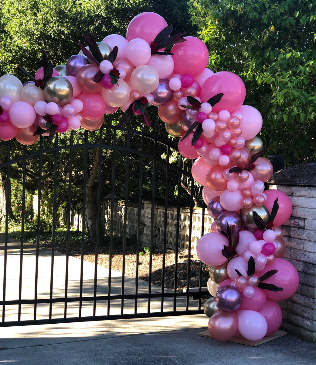 Bay Area Balloon - Organic Balloon Arch